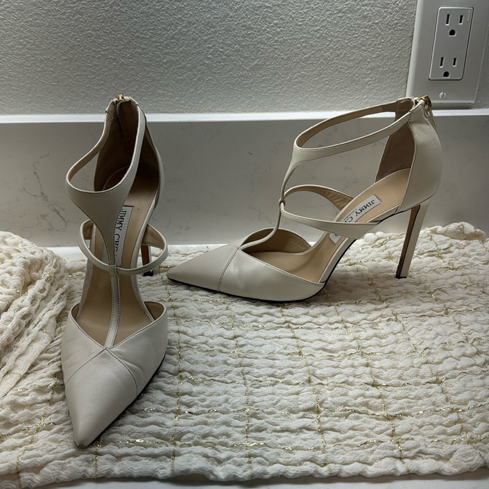 Jimmy Choo SAONI 100 Latte Nappa Leather Heeled
Women's Sandals Size 39